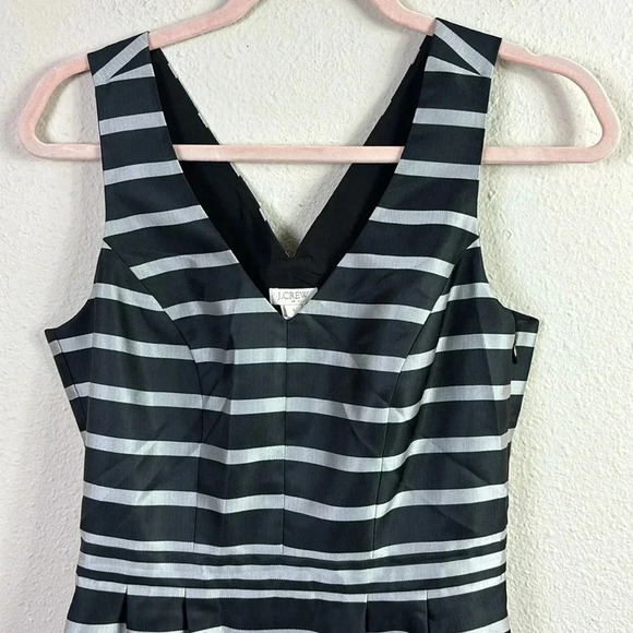 J. Crew Fit & Flare Black w/ Metallic Silver Stripes V-neck Mini Dress size 2 - Picture 5 of 13